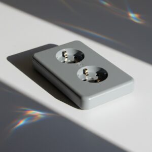 Silento™ – Cache-prise insonorisant design